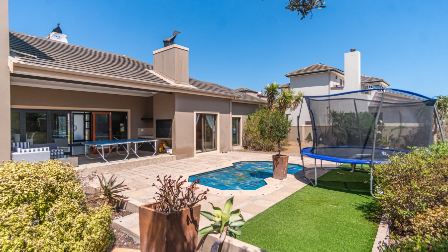 4 Bedroom Property for Sale in Big Bay Western Cape